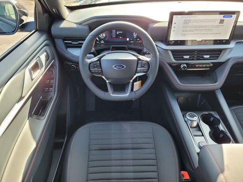New 2026 Ford Explorer ST-Line w/ ST-Line Street Pack image 36