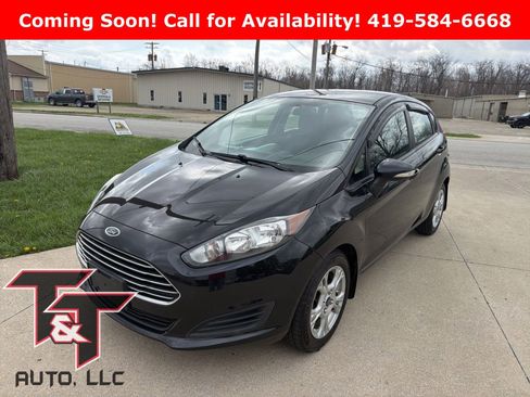 Used 2014 Ford Fiesta SE w/ Exterior Protection Package image 4