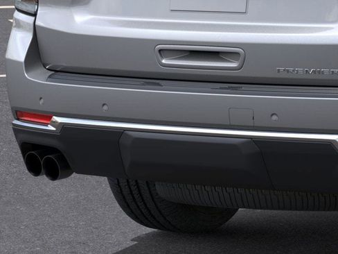 New 2026 Chevrolet Suburban Premier image 39