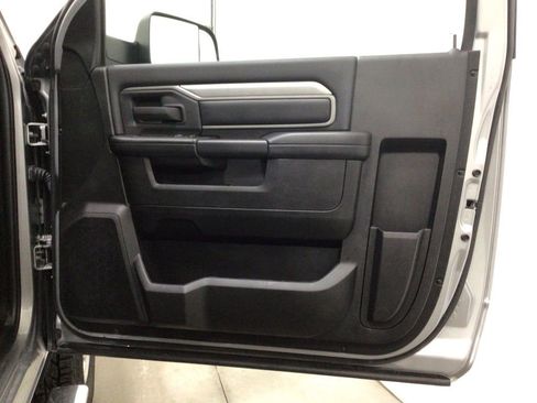 Used 2022 RAM 2500 Tradesman image 27