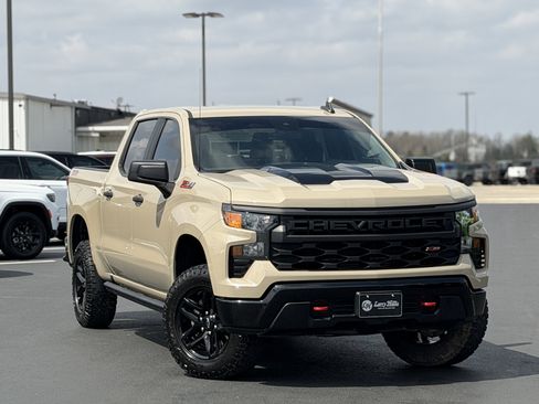 Used 2023 Chevrolet Silverado 1500 Custom Trail Boss image 3