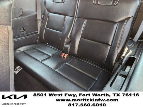 Used 2020 Ford Explorer XLT w/ Equipment Group 202A RWD image 28
