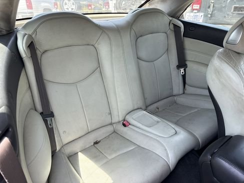 Used 2011 INFINITI G37 Sport w/ Premium Pkg image 22