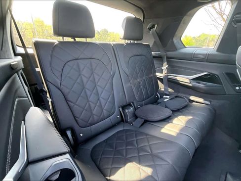 Certified 2023 BMW X7 xDrive40i w/ M Sport Package image 23