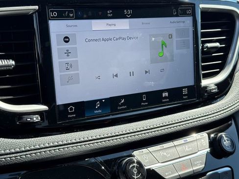 New 2026 Chrysler Pacifica Select image 23