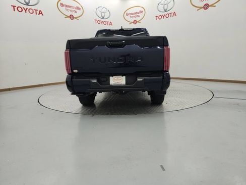 Used 2024 Toyota Tundra Platinum AWD/4WD image 7