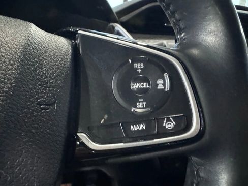 Used 2018 Honda Clarity Touring image 25