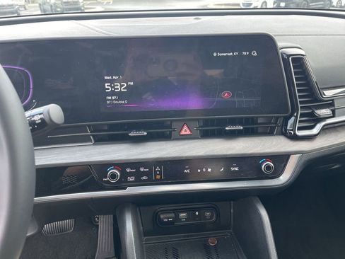 Used 2025 Kia Sportage X-Line w/ Premium Package image 16