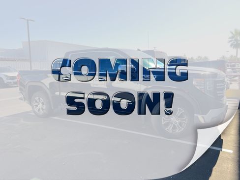 Used 2025 GMC Sierra 1500 SLT RWD image 1