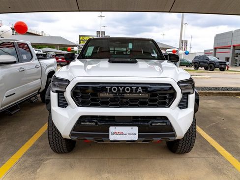 New 2026 Toyota Tacoma TRD Pro AWD/4WD image 3