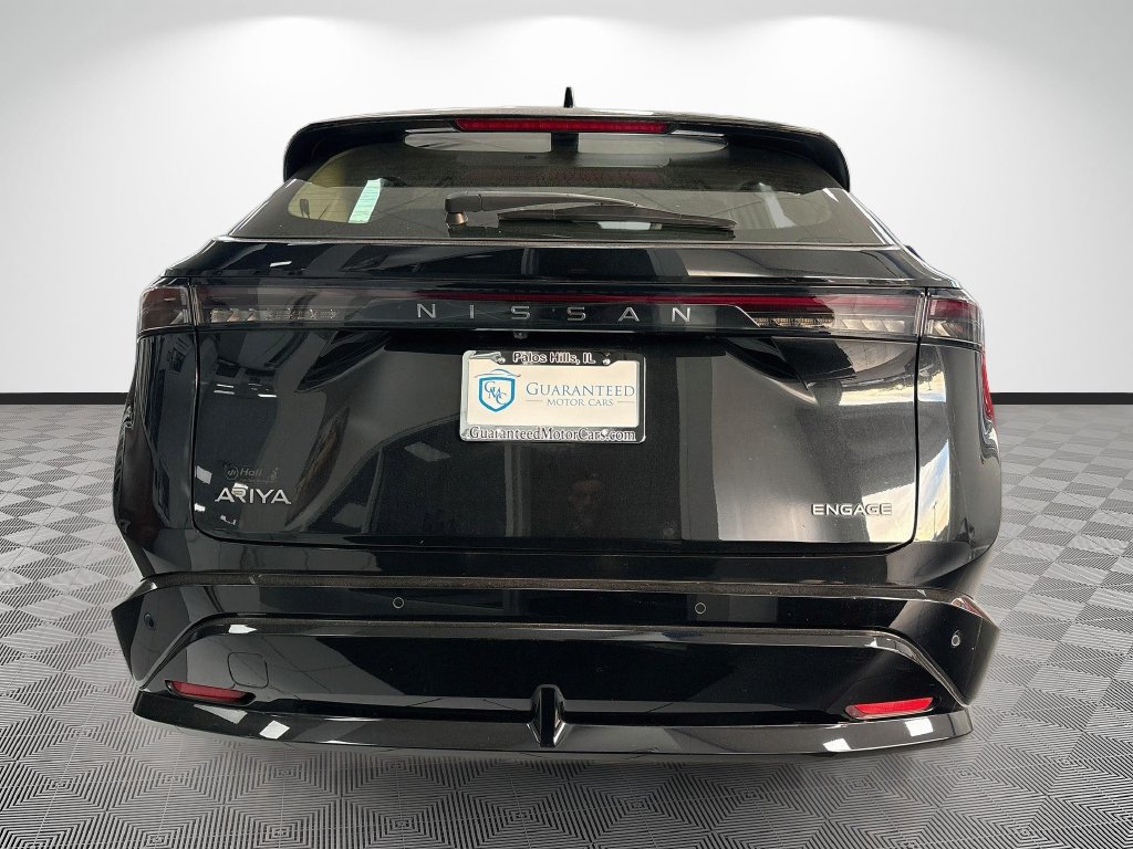Used 2023 Nissan Ariya FWD image 9