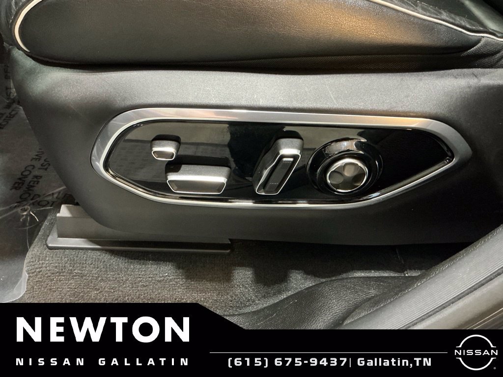 Used 2024 Jeep Grand Cherokee L Summit w/ High Altitude Package AWD/4WD image 75