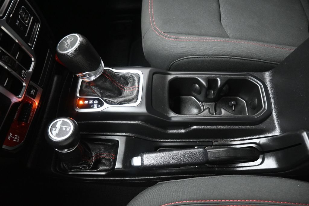 Used 2020 Jeep Wrangler Unlimited Rubicon AWD/4WD image 21