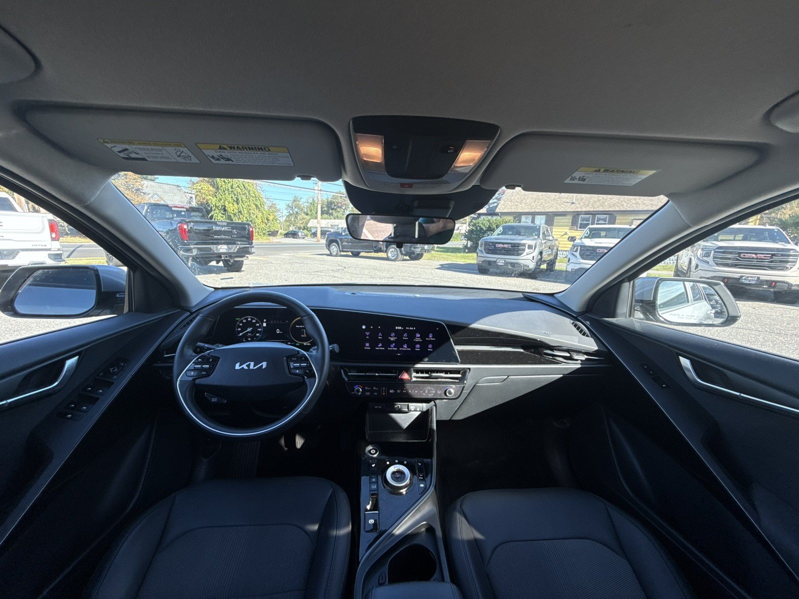 Used 2023 Kia Niro Wind w/ Wind Preserve Package FWD image 27