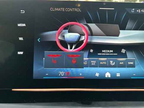 New 2026 BMW X2 xDrive28i w/ Technology Package image 55