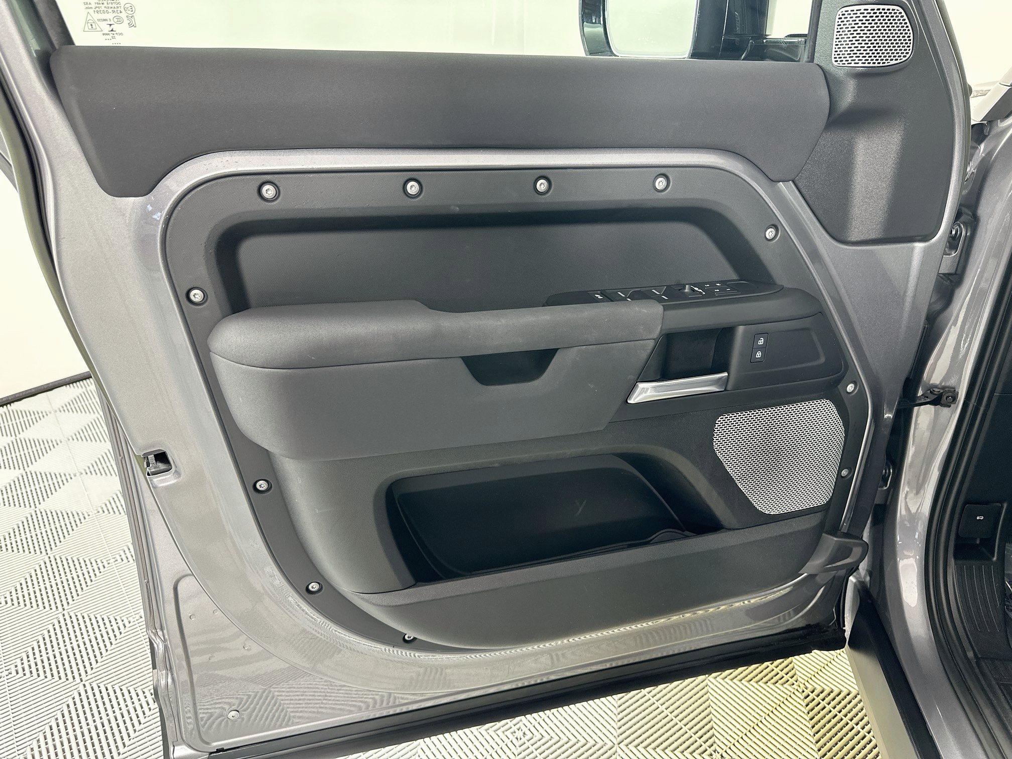 Used 2023 Land Rover Defender 130 S AWD/4WD image 15
