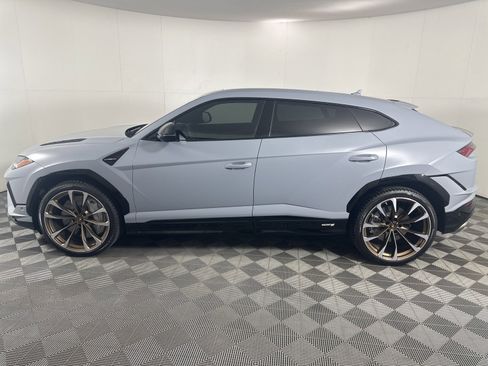 Used 2024 Lamborghini Urus S image 5