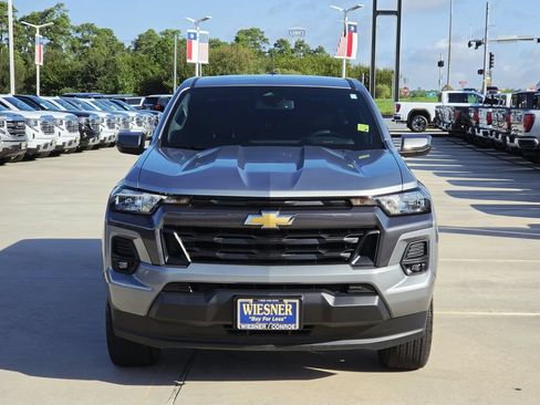Used 2023 Chevrolet Colorado LT w/ LT Convenience Package II RWD image 2