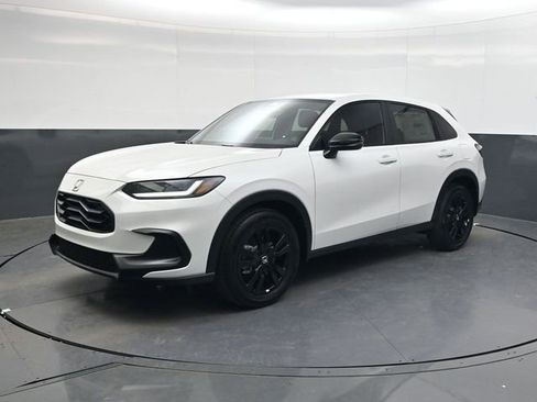 New 2026 Honda HR-V Sport image 8