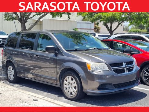 Used 2016 Dodge Grand Caravan SE w/ Quick Order Package 29E SE FWD image 1
