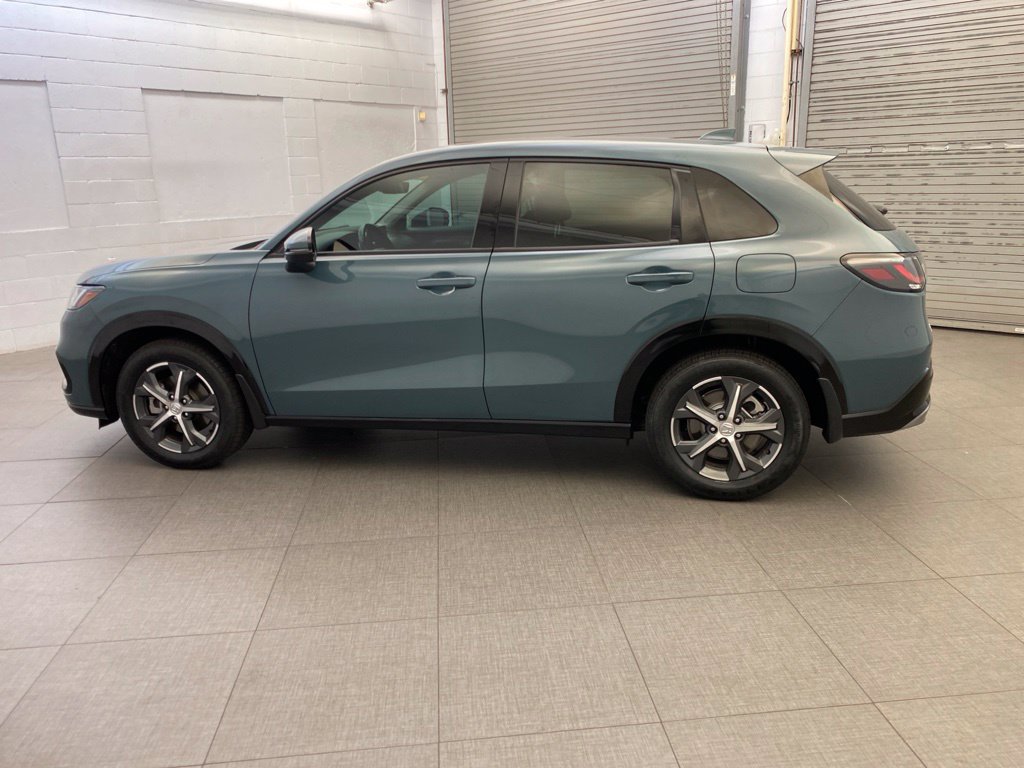 Used 2023 Honda HR-V EX-L image 5
