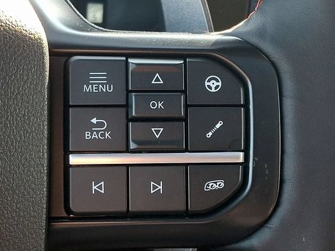 Used 2025 Ford F150 Raptor AWD/4WD image 22