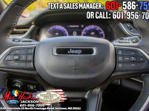 Used 2024 Jeep Grand Cherokee L Laredo AWD/4WD image 13