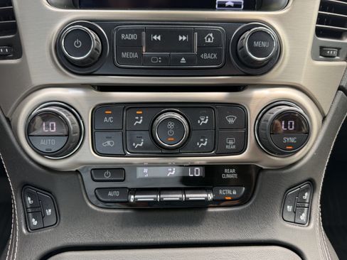Used 2019 GMC Yukon Denali AWD/4WD image 19