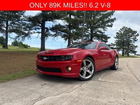 Used 2010 Chevrolet Camaro SS w/ RS Package RWD image 5