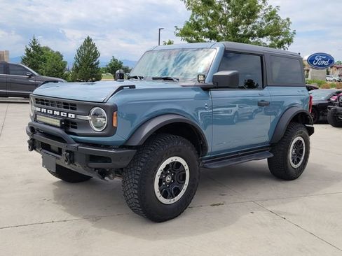Certified 2022 Ford Bronco Black Diamond w/ Sasquatch Package AWD/4WD image 4