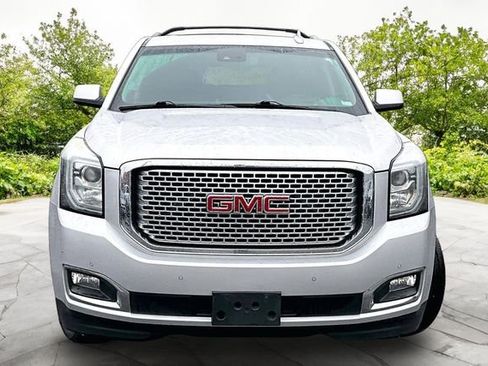 Used 2016 GMC Yukon Denali w/ Open Road Package image 3