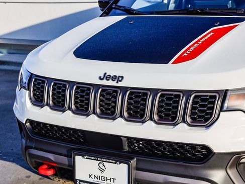 New 2026 Jeep Compass Trailhawk w/ Sun, Sound & Navigation Group image 6