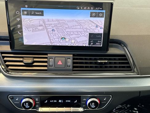 Used 2024 Audi Q5 2.0T Premium Plus image 13