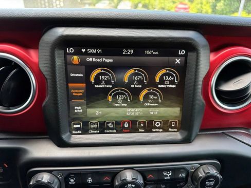 Used 2022 Jeep Wrangler Unlimited Rubicon w/ Dual Top Group AWD/4WD image 78