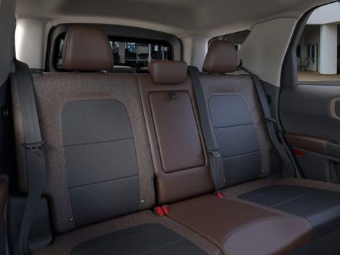 New 2025 Ford Bronco Sport Outer Banks w/ Outer Banks Tech Package+ AWD/4WD image 11