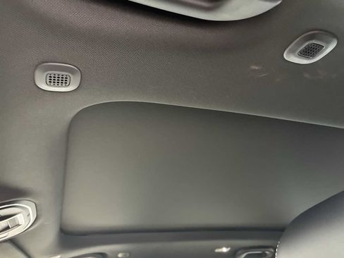 New 2026 Jeep Grand Cherokee Limited AWD/4WD image 16