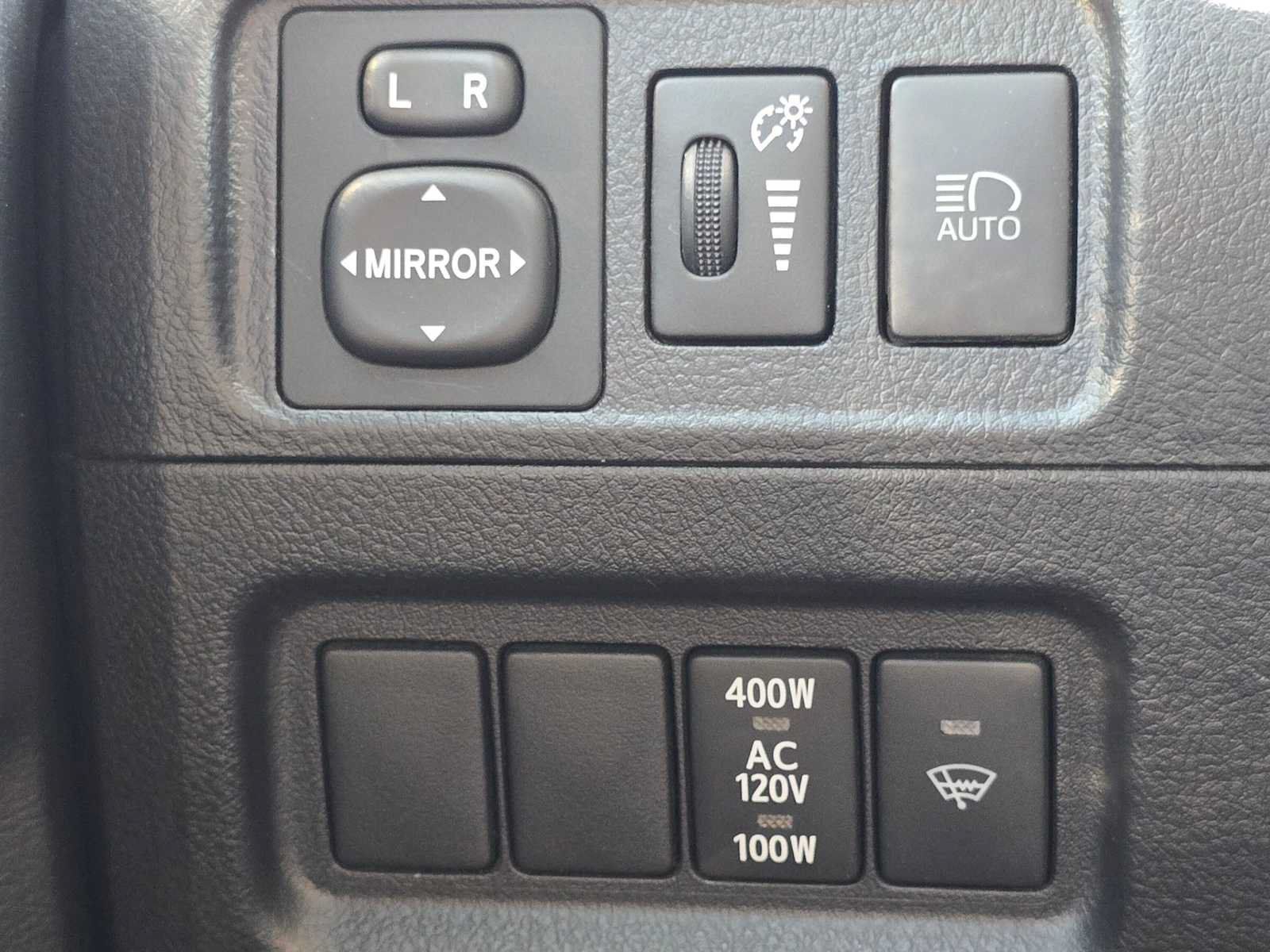 Used 2023 Toyota 4Runner TRD Off-Road Premium w/ Moonroof Package AWD/4WD image 31
