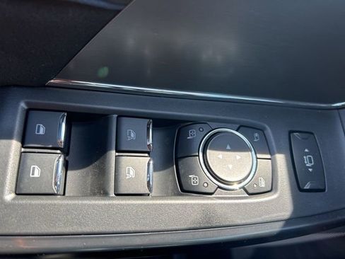 New 2026 Ford F350 Platinum w/ FX4 Off-Road Package image 35