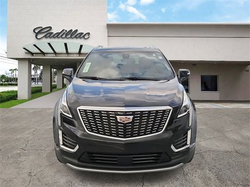 Used 2022 Cadillac XT5 Premium Luxury w/ Technology Package image 8