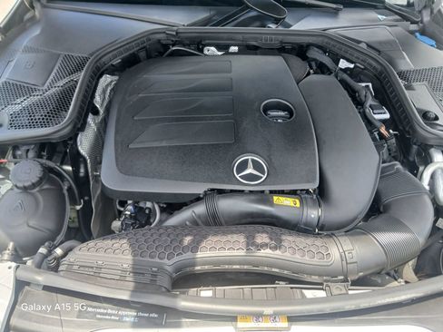 Used 2019 Mercedes-Benz C 300 4MATIC Sedan w/ Premium Package image 23
