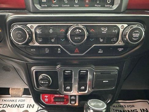 Used 2022 Jeep Wrangler Rubicon w/ Steel Bumper Group AWD/4WD image 26
