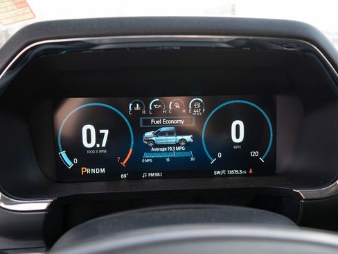 Used 2021 Ford F150 Lariat image 27