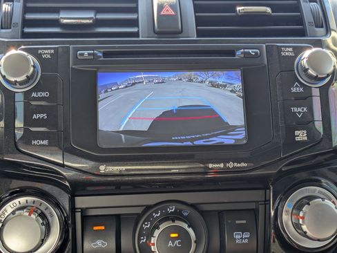 Used 2019 Toyota 4Runner TRD Off-Road Premium AWD/4WD image 22