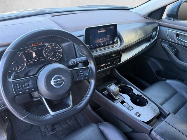 Used 2021 Nissan Rogue SV w/ Premium Package FWD image 10