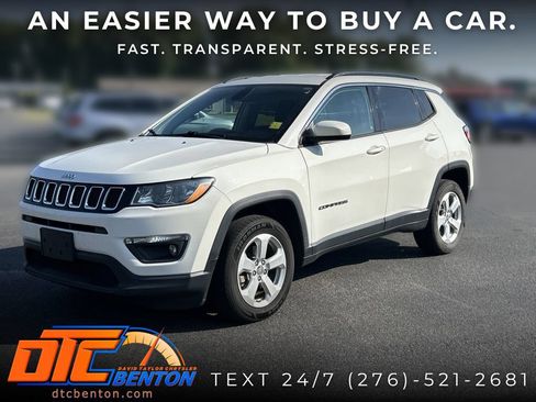 Used 2020 Jeep Compass Latitude w/ Popular Equipment Group AWD/4WD image 4