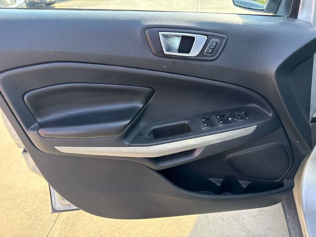 Used 2020 Ford EcoSport Titanium AWD/4WD image 21