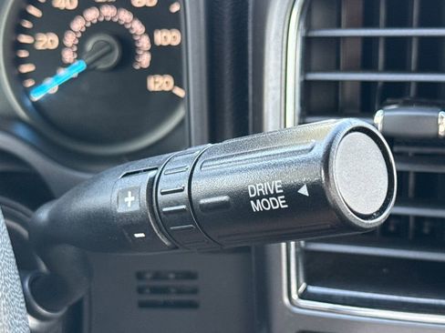 Certified 2018 Ford F150 XLT w/ Equipment Group 302A Luxury image 24