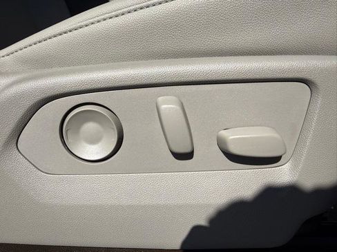 Used 2022 Chevrolet Silverado 1500 LTZ w/ LTZ Premium Texas Edition image 28