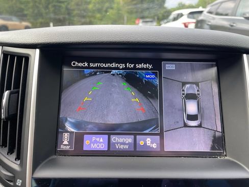 Used 2016 INFINITI Q50 3.0t Premium AWD/4WD image 9