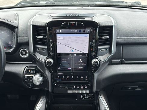 Used 2024 RAM 1500 Laramie AWD/4WD image 24